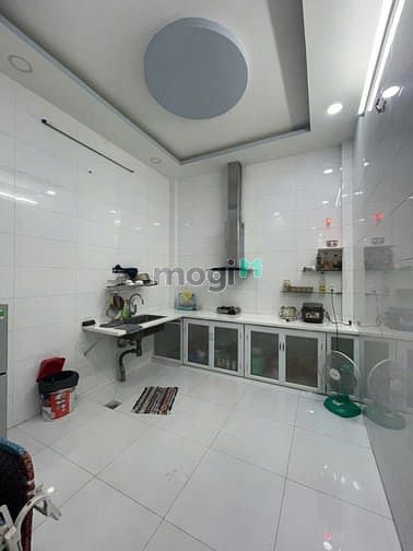 Hình ảnh Bán nhà hẻm 3m vip /Nguyễn Trãi, 3.2mx11m, trệt lửng lầu, nhà mới!
