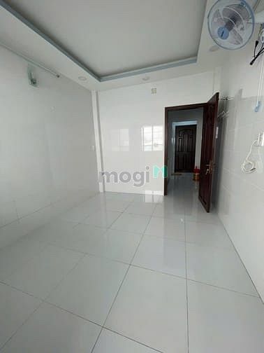Hình ảnh Bán nhà hẻm 3m vip /Nguyễn Trãi, 3.2mx11m, trệt lửng lầu, nhà mới!