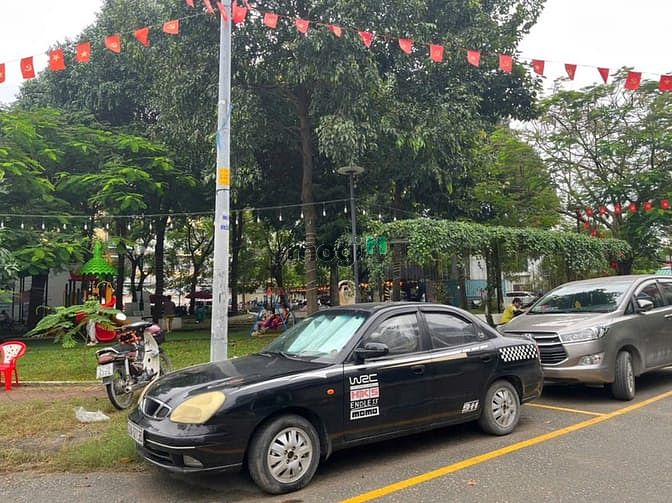 Hình ảnh Cần bán rẻ 115m2 thổ cư, 5x23m sau lưng bệnh viên Lê Văn Thịnh, Quận 2
