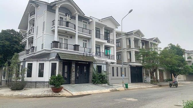 Hình ảnh Bán lô đất khu biệt thự Đặng Thùy Trâm - Thông số 6x20m công nhận 120m