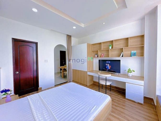 Hình ảnh 🏯Siêu phẩm ban công full nội thất - máy giặt ngay ĐH Kinh tế Q10