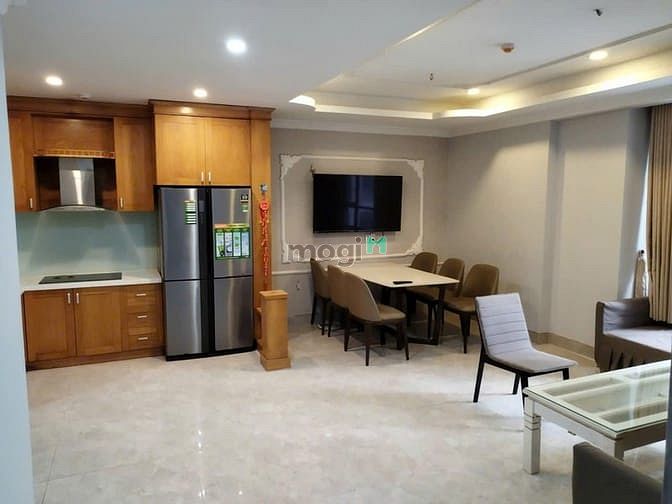 Hình ảnh Cho thuê CC Gold view 2PN 2WC, View đông nam, đủ nội thất chỉ 17,5trệu