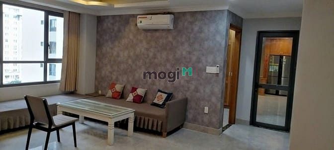 Hình ảnh Cho thuê CC Gold view 2PN 2WC, View đông nam, đủ nội thất chỉ 17,5trệu