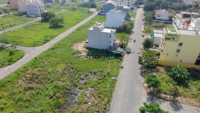 Hình ảnh Mặt Tiền Nguyễn Văn Kỉnh TML Đối Diện Công Viên Giá Chỉ 240tr/m2