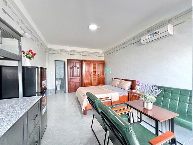 Hình ảnh CHDV mới 100% full nội thất ở Phan Huy Ích gần Quang Trung
