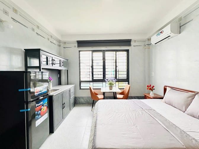 Hình ảnh CHDV mới 100% full nội thất ở Phan Huy Ích gần Quang Trung