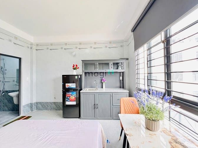 Hình ảnh CHDV mới 100% full nội thất ở Phan Huy Ích gần Quang Trung