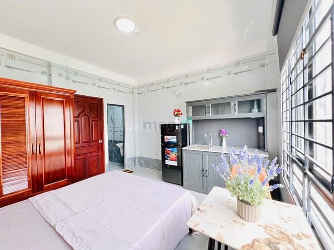 Hình ảnh CHDV mới 100% full nội thất ở Phan Huy Ích gần Quang Trung