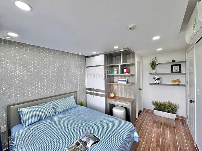 Hình ảnh View biệt thự đẹp xuất sắc chung cư Hưng Phúc, có ô xe định danh