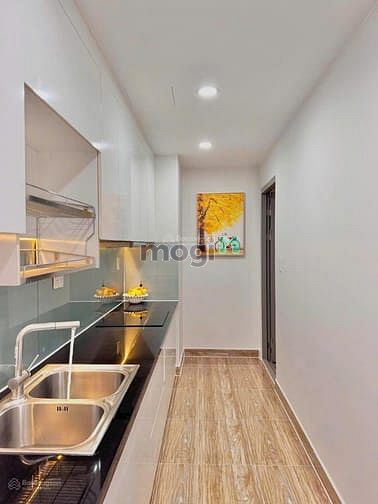 Hình ảnh View biệt thự đẹp xuất sắc chung cư Hưng Phúc, có ô xe định danh