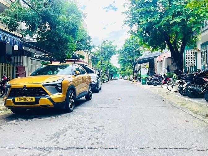 Hình ảnh Nhà mặt tiền Phạm Văn Bạch – 100m2 – 3 tầng – giá 11.4 tỷ – Hải Châu
