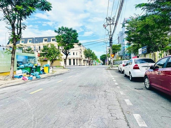 Hình ảnh Nhà mặt tiền Phạm Văn Bạch – 100m2 – 3 tầng – giá 11.4 tỷ – Hải Châu