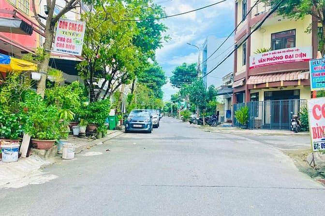 Hình ảnh Nhà mặt tiền Phạm Văn Bạch – 100m2 – 3 tầng – giá 11.4 tỷ – Hải Châu