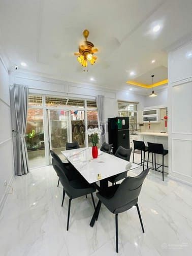 Hình ảnh Cho thuê gấp biệt thự Mỹ Thái 1, Phú Mỹ Hưng, Quận 7