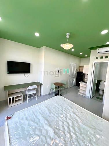 Hình ảnh Mb6623 nạp rút nhanh chóng Studio full nội thất cửa sổ lớn gần chợ Hồ Thị Kỷ