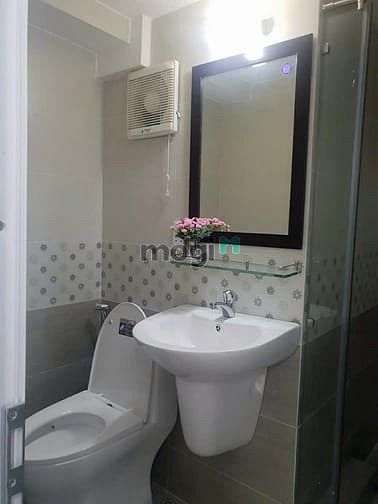 Hình ảnh Chung cư Nguyễn Chí Thanh, Q11: 10triệu/th, 3p ngủ lớn, 120m2, full NT