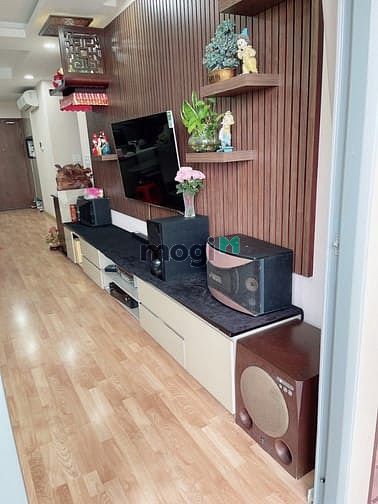 Hình ảnh Cho thuê Gold View 2PN2WC, nhà đẹp, tầng thoáng đẹp: 18tr/th