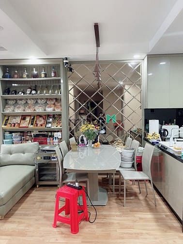 Hình ảnh Cho thuê Gold View 2PN2WC, nhà đẹp, tầng thoáng đẹp: 18tr/th