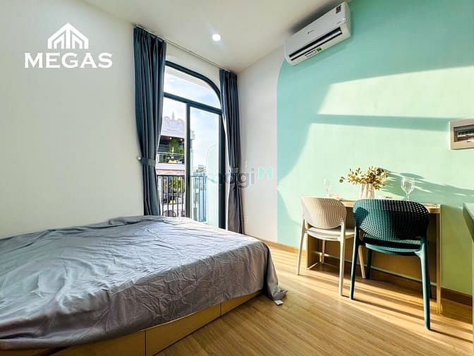 Hình ảnh Mb6623 nạp rút nhanh chóng cao cấp - Ban công - Full nội thất - Ngay Emart Phan Huy Ích