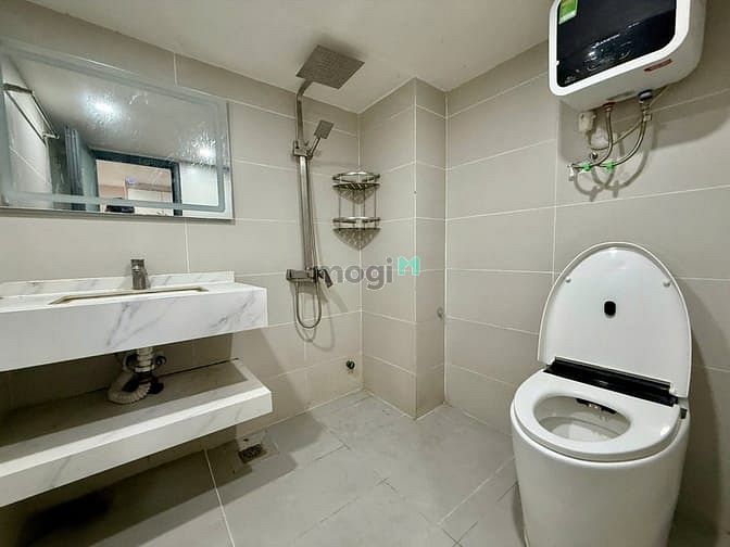 Hình ảnh Cho thuê căn studio, cửa sổ có nội thất- Cách Mạng Tháng 8,Quận 10 TB