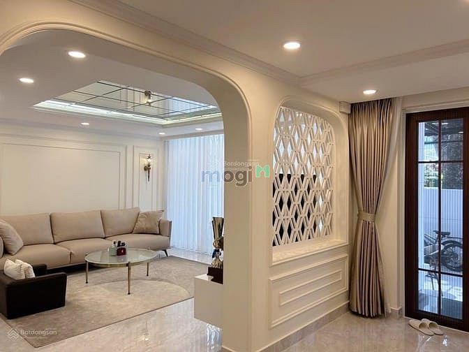 Hình ảnh Cho thuê biệt thự Phú Mỹ Hưng, Quận 7. 146m2. 4PN. Nhà đầy đủ nội thất