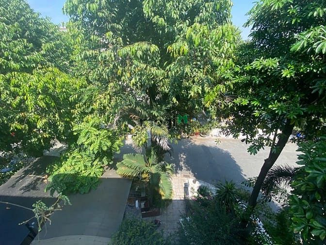 Hình ảnh Cho thuê biệt thự Hưng Thái 2, Pmh, Q7 chỉ 33tr
