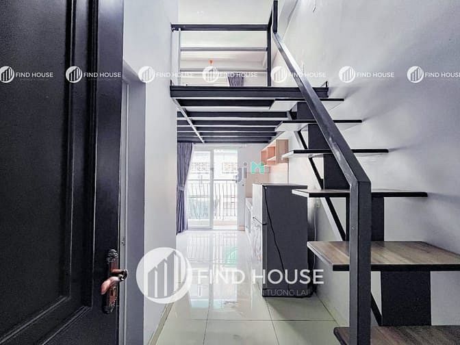 Hình ảnh Duplex gác cao có bancol thoáng máy giặt riêng gần KCX Tân Thuận UFM