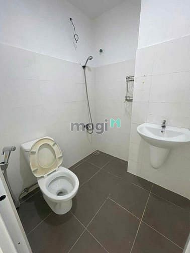 Hình ảnh Chung cư Âu cơ Tower căn 2p ngủ, 2wc, rộng 90m2 chỉ 9,5tr