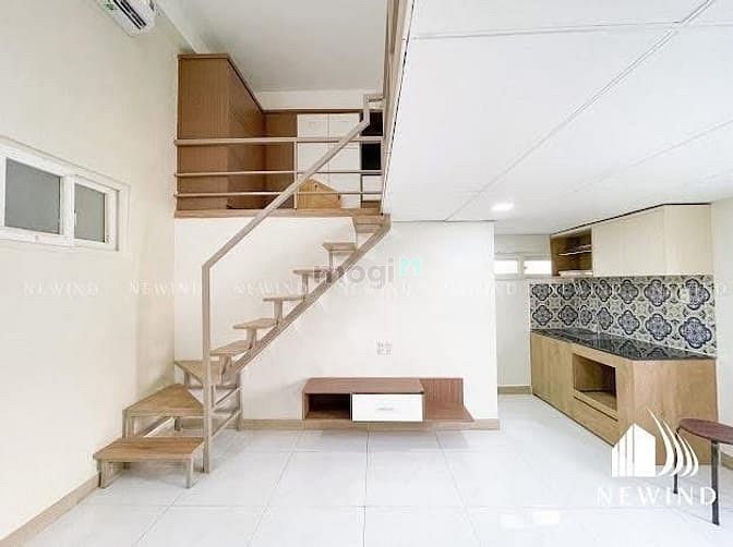 Hình ảnh Duplex gác cao full NT cửa sổ thoáng gần Lotte Quận 7