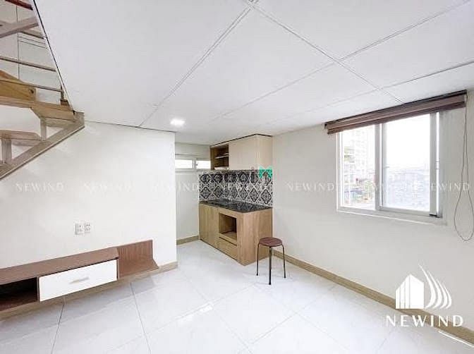 Hình ảnh Duplex gác cao full NT cửa sổ thoáng gần Lotte Quận 7