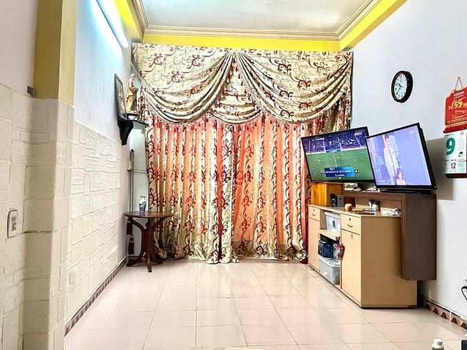 Hình ảnh Nhà quận 10 hoà hảo ngang 4,3m dài 12m trệt lững lầu btct hoàn công đủ