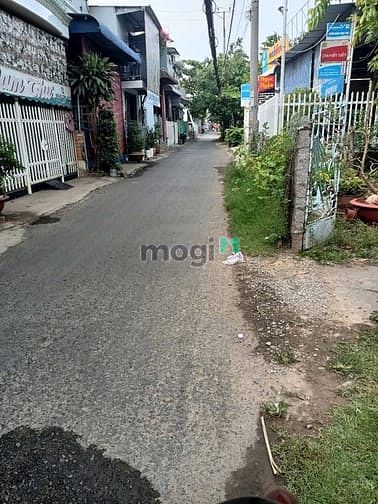 Hình ảnh Bán đất thổ, tặng nhà và đất vườn, đường Nguyễn Văn Trỗi, Long Hưng