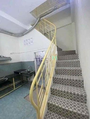 Hình ảnh Nhà cho thuê: MT Thái Phiên Q11, (4x14m 2 Lầu)