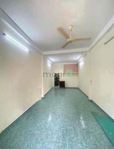 Hình ảnh Nhà cho thuê: MT Thái Phiên Q11, (4x14m 2 Lầu)