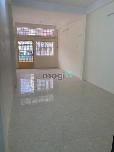 Hình ảnh Nhà cho thuê: MT Thái Phiên Q11, (4x14m 2 Lầu)