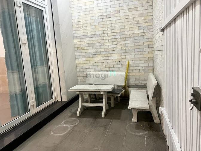 Hình ảnh Nhà đường Tên Lửa, Giá 20 triệu
