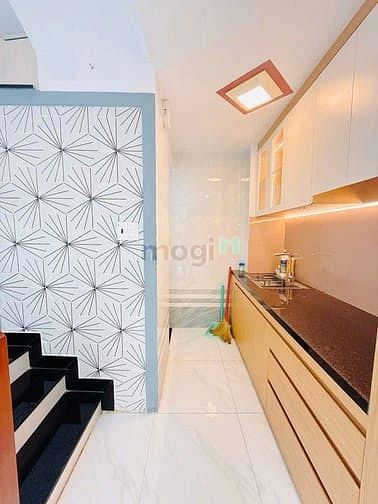 Hình ảnh Nhà 5 tầng hẻm 3m chỉ hơn 4 tỷ