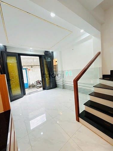 Hình ảnh Nhà 5 tầng hẻm 3m chỉ hơn 4 tỷ