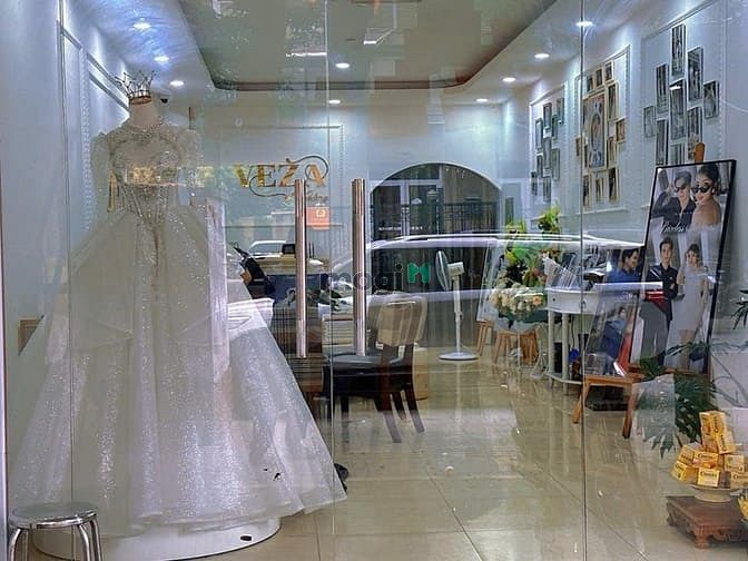 Hình ảnh Bán nhà mặt phố Khâm Thiên, vỉa hè 5m, KD sầm uất ( Thông tin thật)