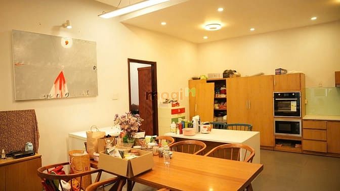 Hình ảnh 👑Biệt Thự Vip khu Tên Lửa 10x21m 2 tầng ĐẬU ĐỦ 2 Ô TÔ-GẦN CV PHÚ LÂM