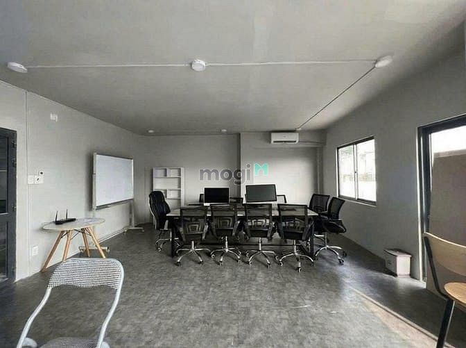 Hình ảnh Cho thuê mặt bằng rộng 160m2 (8 x 21m),245A Nguyễn Thượng Hiền,PN