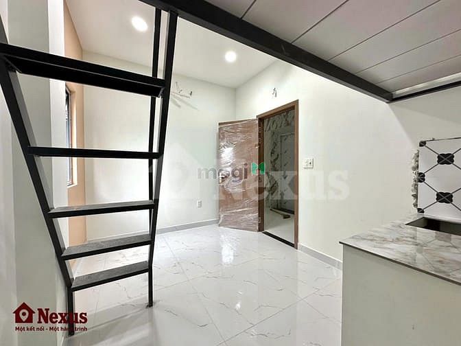 Hình ảnh Duplex mới xây full nt cửa sổ thoáng gần KCX Tân Thuận giá rẻ