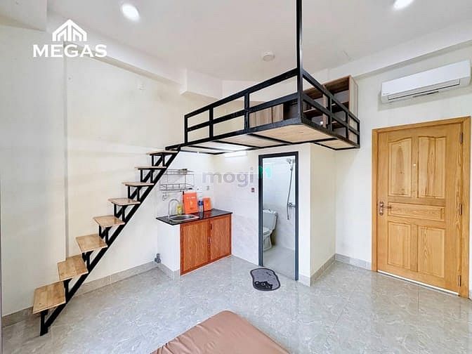 Hình ảnh Duplex bancol giá rẻ ngay trung tâm Lotte Quận 7