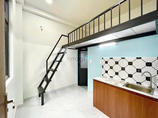Hình ảnh Duplex cửa sổ lớn gác cao full nội thất gần KCX Tân Thuận giá rẻ