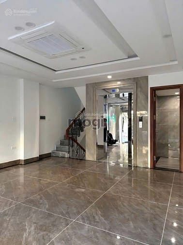 Hình ảnh Siêu phẩm | Mặt phố Đội Nhân | 50m2 x 9 tầng | MT 5m | Giá 36.5 tỷ