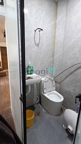 Hình ảnh VIP nhà tập thể Lê Gia Đỉnh, HBT đẹp, giá 2.79 tỷ, 52m2, thông tầng, Ả