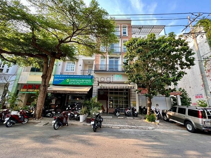 Hình ảnh CHO THUÊ nhà phố gần đường Bùi Bằng Đoàn khu Hưng Phước 4, Phú Mỹ Hưng