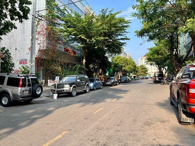 Hình ảnh CHO THUÊ nhà phố gần đường Bùi Bằng Đoàn khu Hưng Phước 4, Phú Mỹ Hưng