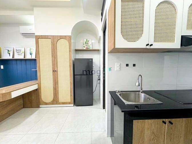 Hình ảnh Mb6623 nạp rút nhanh chóng studio ban công, Máy giặt riêng,ngay Văn Lang, Đặng thuỳ trâm