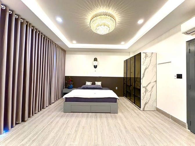 Hình ảnh Nhà Phố Hiện Đại - Vị Trí Đắc Địa Sát Mặt Tiền Huỳnh Tấn Phát Quận 07